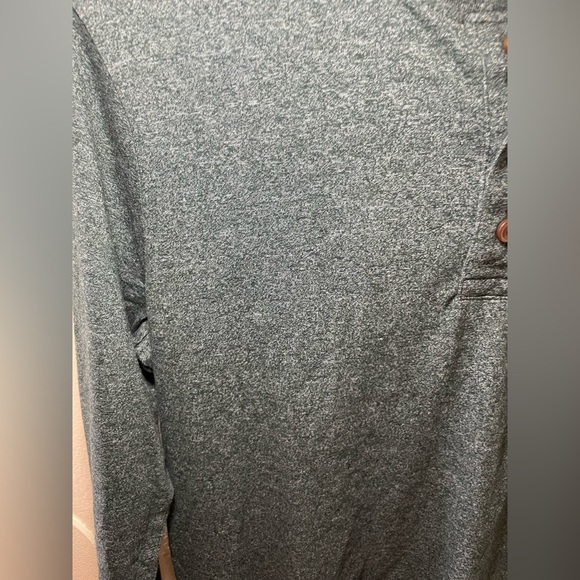 ✨NWT Boys Old Navy Long Sleeve Shirt Size XL #A1 - Picture 2 of 6